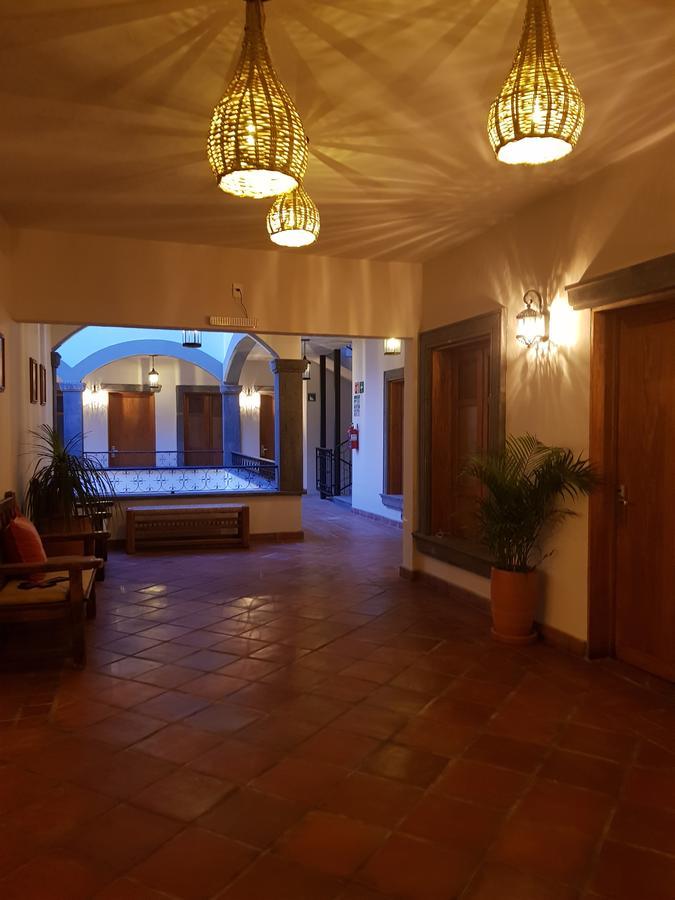 Hotel Puerta San Pedro Tlaquepaque Exterior foto